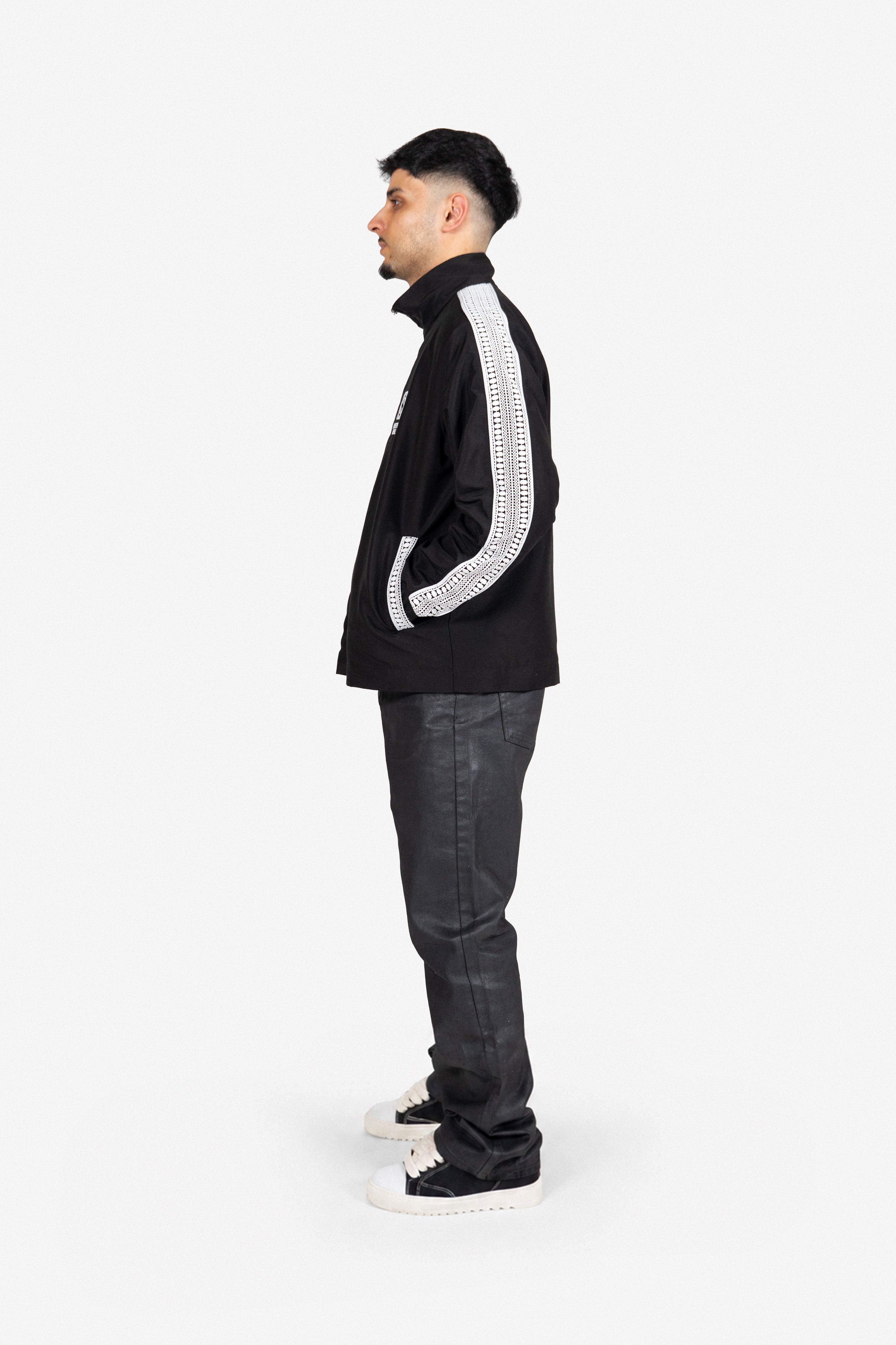 Most Wanted Zip-Jacket