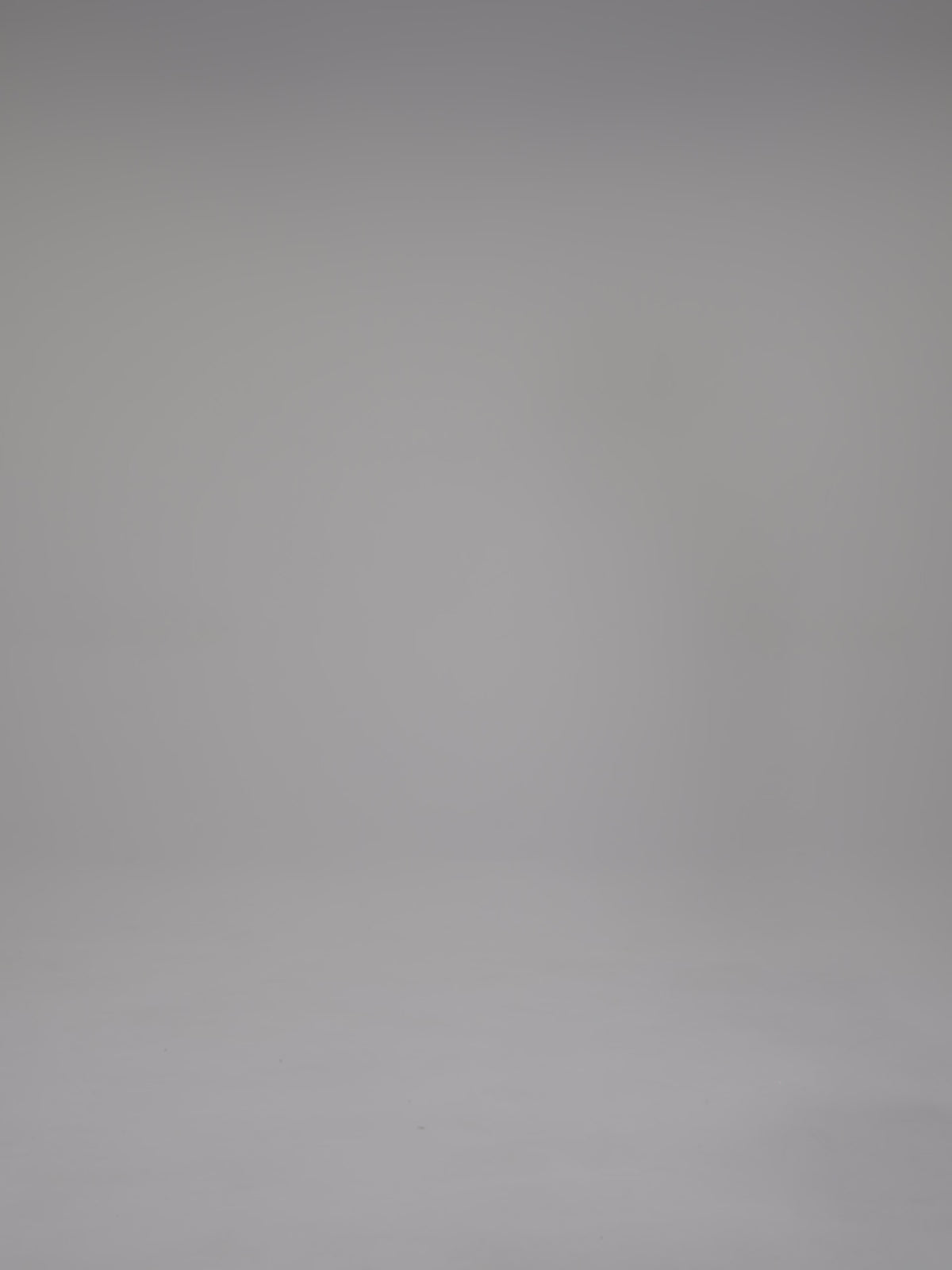 Taupe Oversize Plaza – Lifestyle Shot von Blueprint Berlin